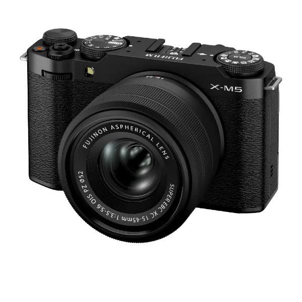 Fujifilm X-M5 + 15-45mm
