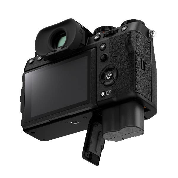 Fujifilm X-T5 + 16-80mm - Black - Image 4