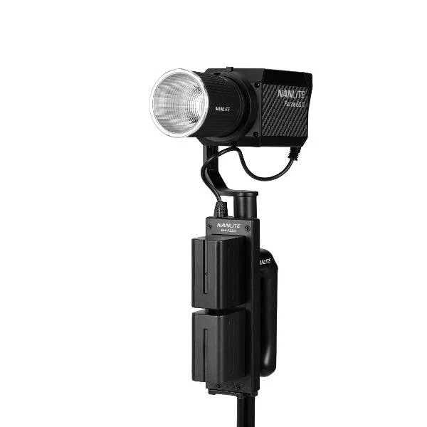Nanlite Forza 60II 5600K LED light w/Bowens Adaptor & Handle - Image 2