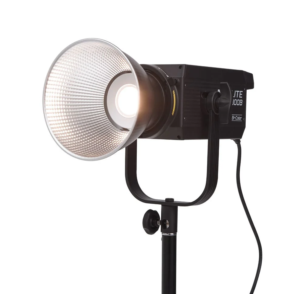 Nanlite FS300 5600K Bi Colour LED Monolight (AC) - Twin Kit with Stands - Image 2