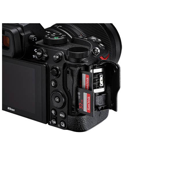 Nikon Z5 + 24-200mm Kit - Image 6