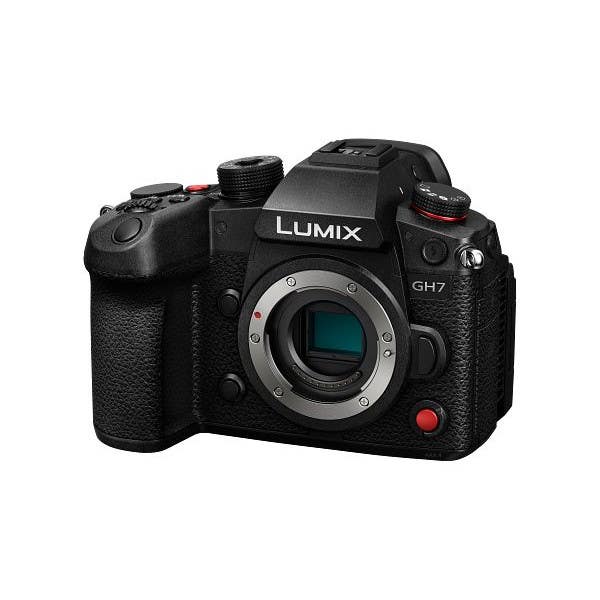 Panasonic Lumix GH7 + Pro Leica 12-35mm Kit - Image 2