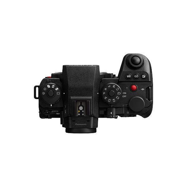 Panasonic Lumix S1IIE + 24-60mm f2.8 Zoom Kit - Image 6