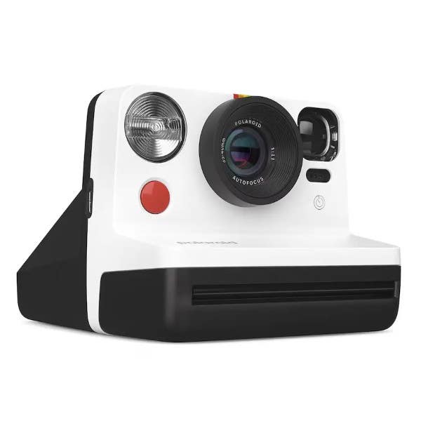Polaroid NOW 600 G2 Instant EB Kit w/Film - White - Image 3