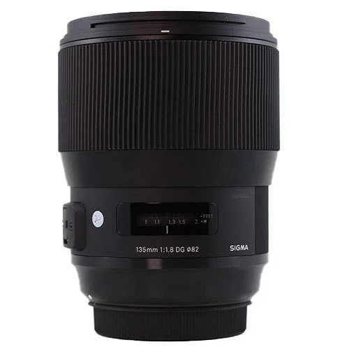 Sigma AF 135mm F1.8 DG HSM Art - Sony E-mount - Image 2