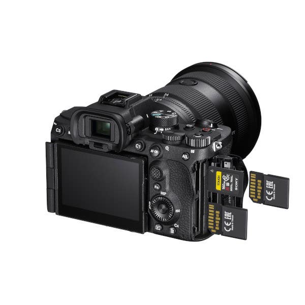Sony A7 Mark V + 24-105mm Zoom Kit + Bonus $300 Cashback* - Image 3